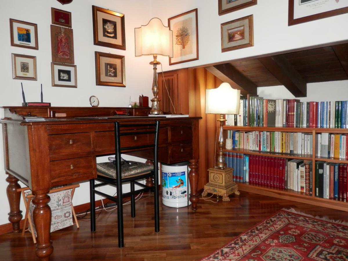 Casa Ferrari Appartamento Verona Sanificato Ozono المظهر الخارجي الصورة